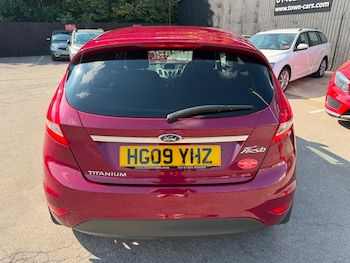 Used Ford Fiesta 2009 for sale - 79121037: Photo