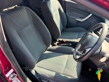 Used Ford Fiesta 2009 for sale - 79121037: Photo