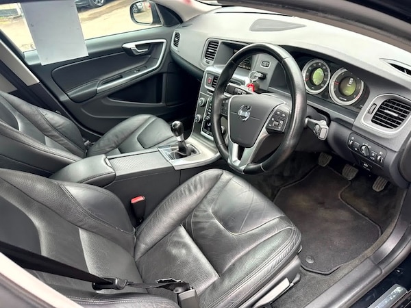 Used Volvo S60 2012 for sale - 75503630: Photo 5