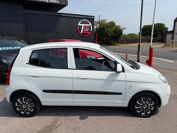Used Kia Picanto 2010 for sale - 79254701: Photo