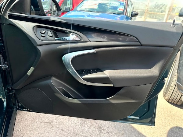 Used Vauxhall Insignia 2016 for sale - 75088202: Photo 24