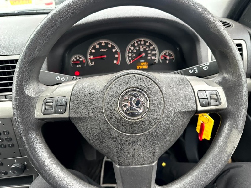 Used Vauxhall Vectra 2009 for sale - 75666790: Photo 10