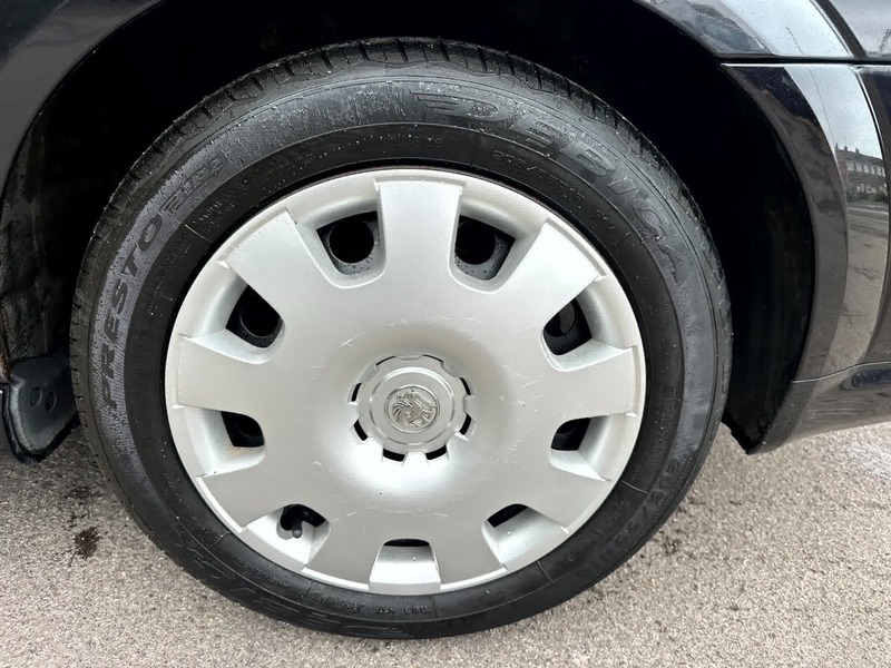 Used Vauxhall Vectra 2009 for sale - 75666790: Photo 19