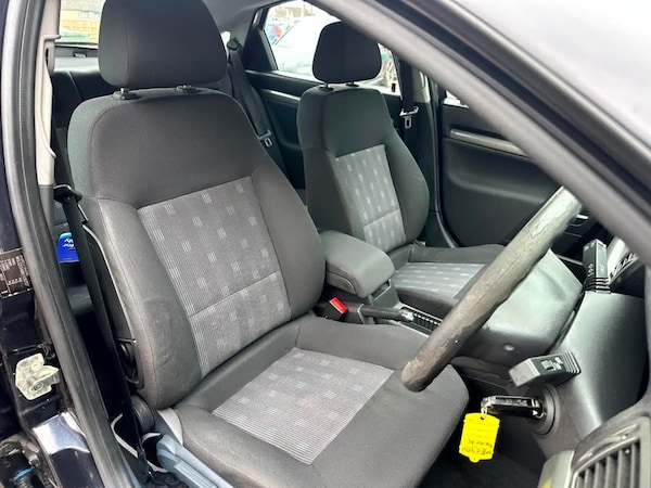 Used Vauxhall Vectra 2009 for sale - 75666790: Photo 7