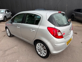 Used Vauxhall Corsa 2015 for sale - 78607971: Photo