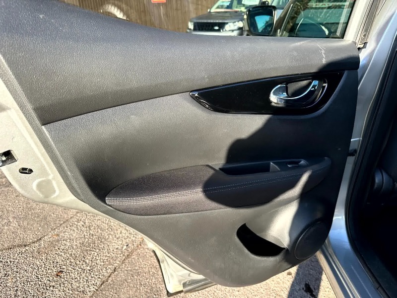 Used Nissan Qashqai 2014 for sale - 76699074: Photo 35