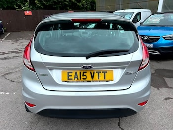 Used Ford Fiesta 2015 for sale - 74784996: Photo