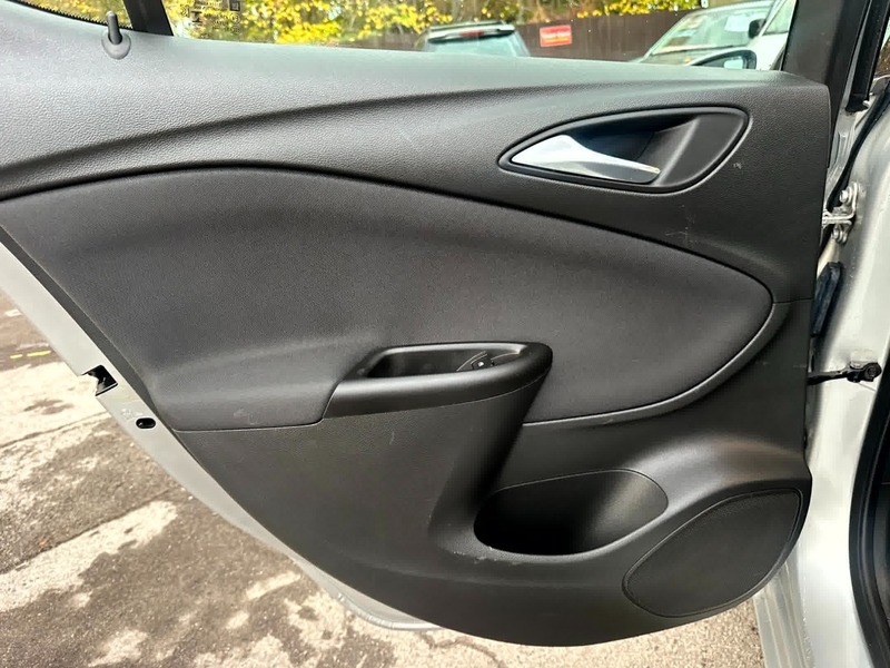 Used Vauxhall Astra 2020 for sale - 76380208: Photo 34