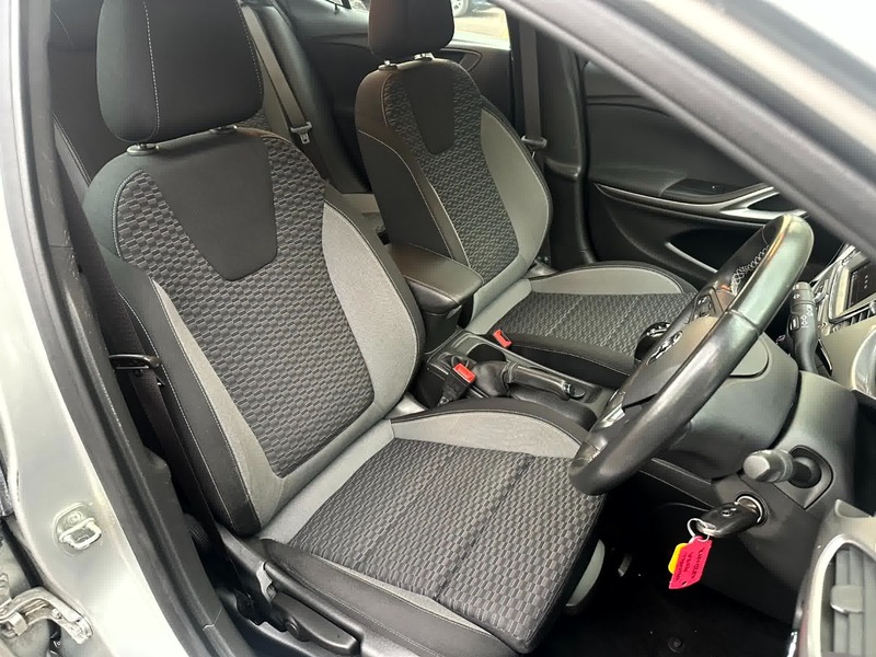 Used Vauxhall Astra 2020 for sale - 76380208: Photo 6