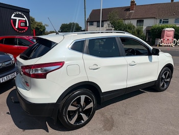 Used Nissan Qashqai 2016 for sale - 79301397: Photo