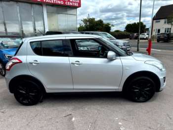 Used Suzuki Swift 2013 for sale - 75307610: Photo