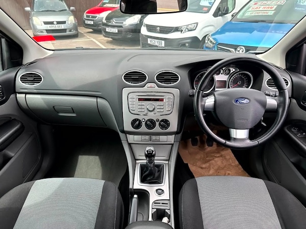 Used Ford Focus 2009 for sale - 74893426: Photo 8
