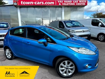 2011 - 1.4 Zetec 5dr