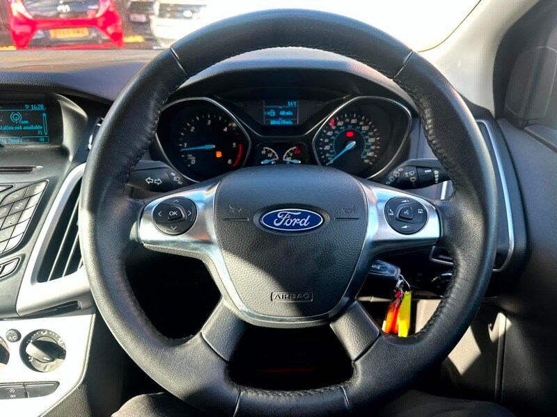 Used Ford Focus 2014 for sale - 76376401: Photo 8