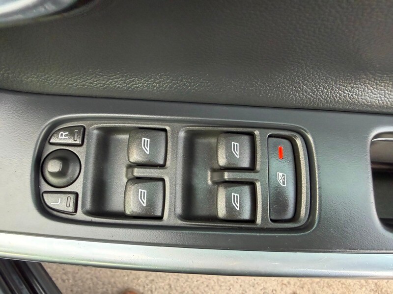 Used Volvo V60 2016 for sale - 78213191: Photo 11