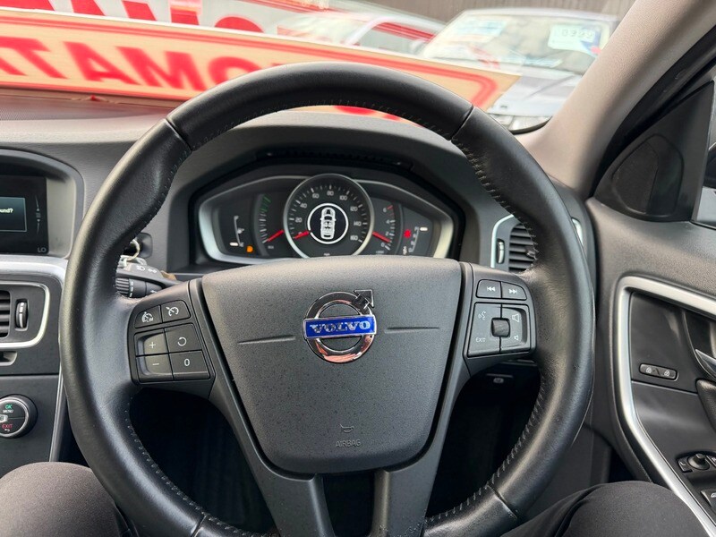Used Volvo V60 2016 for sale - 78213191: Photo 18
