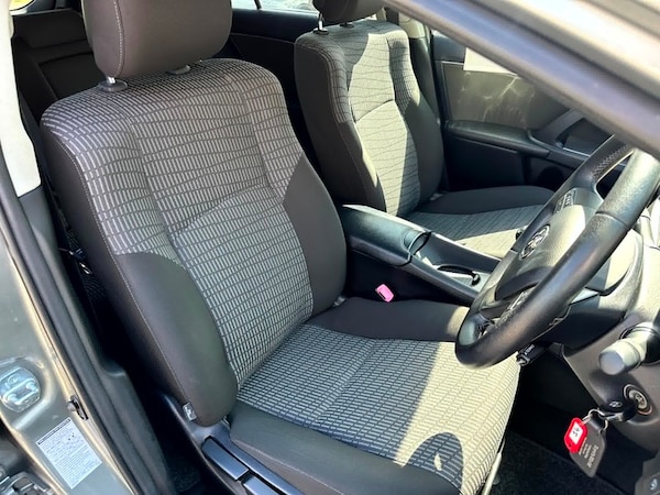 Used Toyota Avensis 2010 for sale - 75088216: Photo 6