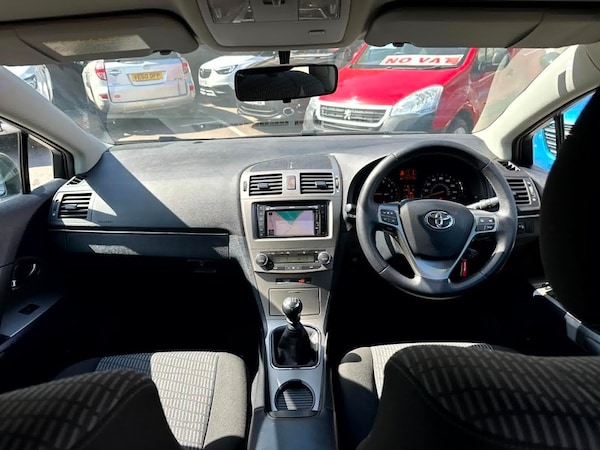 Used Toyota Avensis 2010 for sale - 75088216: Photo 7