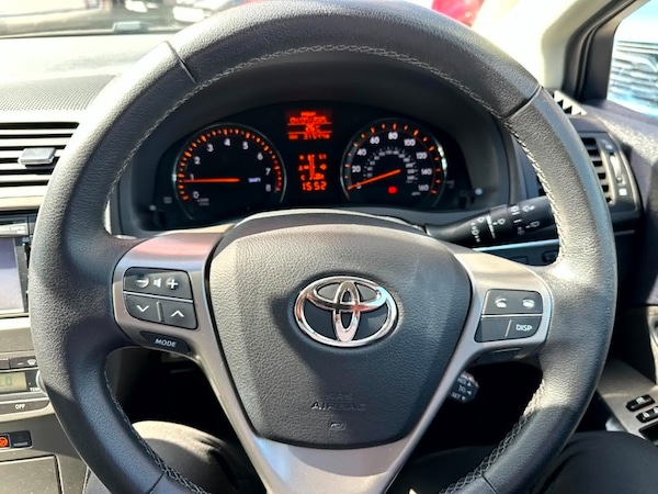 Used Toyota Avensis 2010 for sale - 75088216: Photo 8