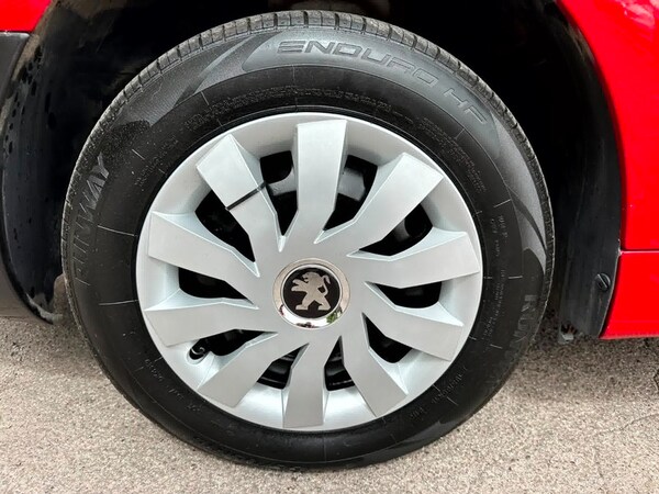 Used Peugeot Partner 2017 for sale - 71327995: Photo 16
