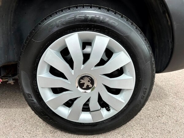 Used Peugeot Partner 2017 for sale - 71327995: Photo 17