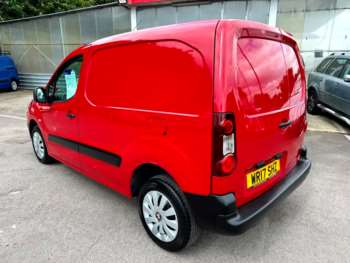 Used Peugeot Partner 2017 for sale - 71327995: Photo