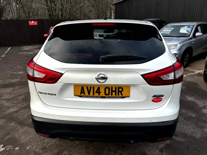 Used Nissan Qashqai 2014 for sale - 77096795: Photo 3