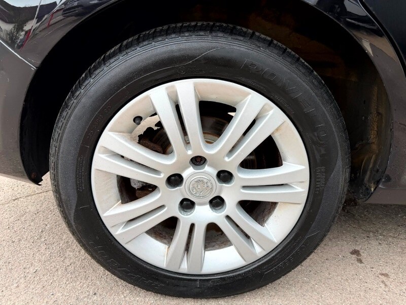 Used Vauxhall Zafira 2010 for sale - 77558363: Photo 25