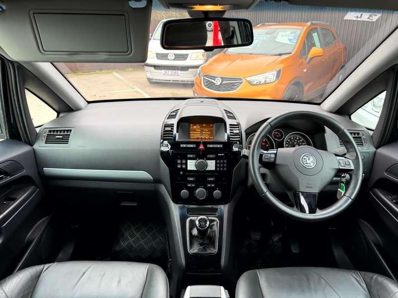 Used Vauxhall Zafira 2010 for sale - 77558363: Photo 6