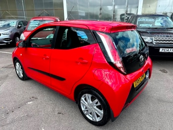 Used Toyota AYGO 2015 for sale - 75654947: Photo