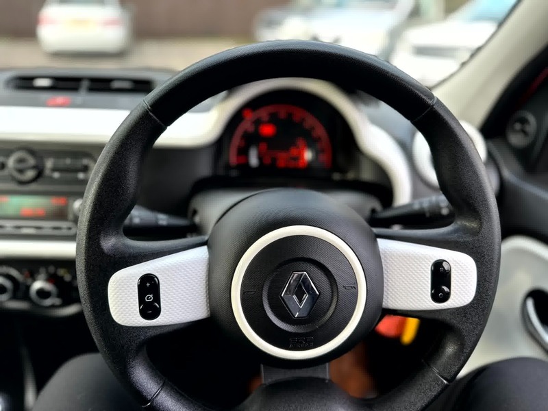 Used Renault Twingo 2015 for sale - 76855322: Photo 12
