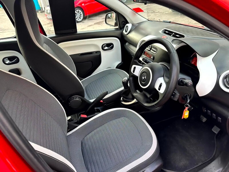 Used Renault Twingo 2015 for sale - 76855322: Photo 5