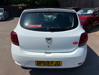 Used Dacia Sandero 2019 for sale - 78501876: Photo