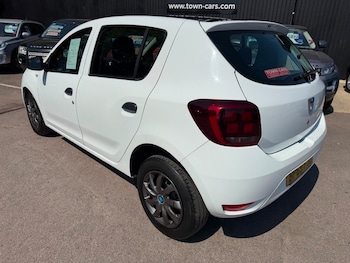 Used Dacia Sandero 2019 for sale - 78501876: Photo