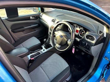 Used Ford Focus 2011 for sale - 77027727: Photo