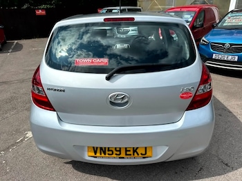 Used Hyundai i20 2009 for sale - 75666810: Photo