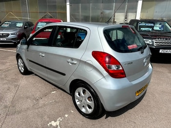 Used Hyundai i20 2009 for sale - 75666810: Photo