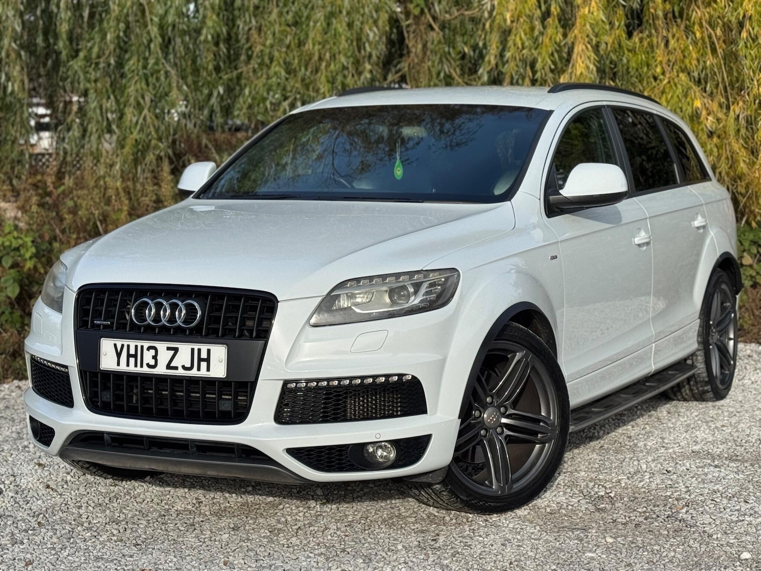 Used Audi Q7 2013 for sale - 76996538: Photo 2