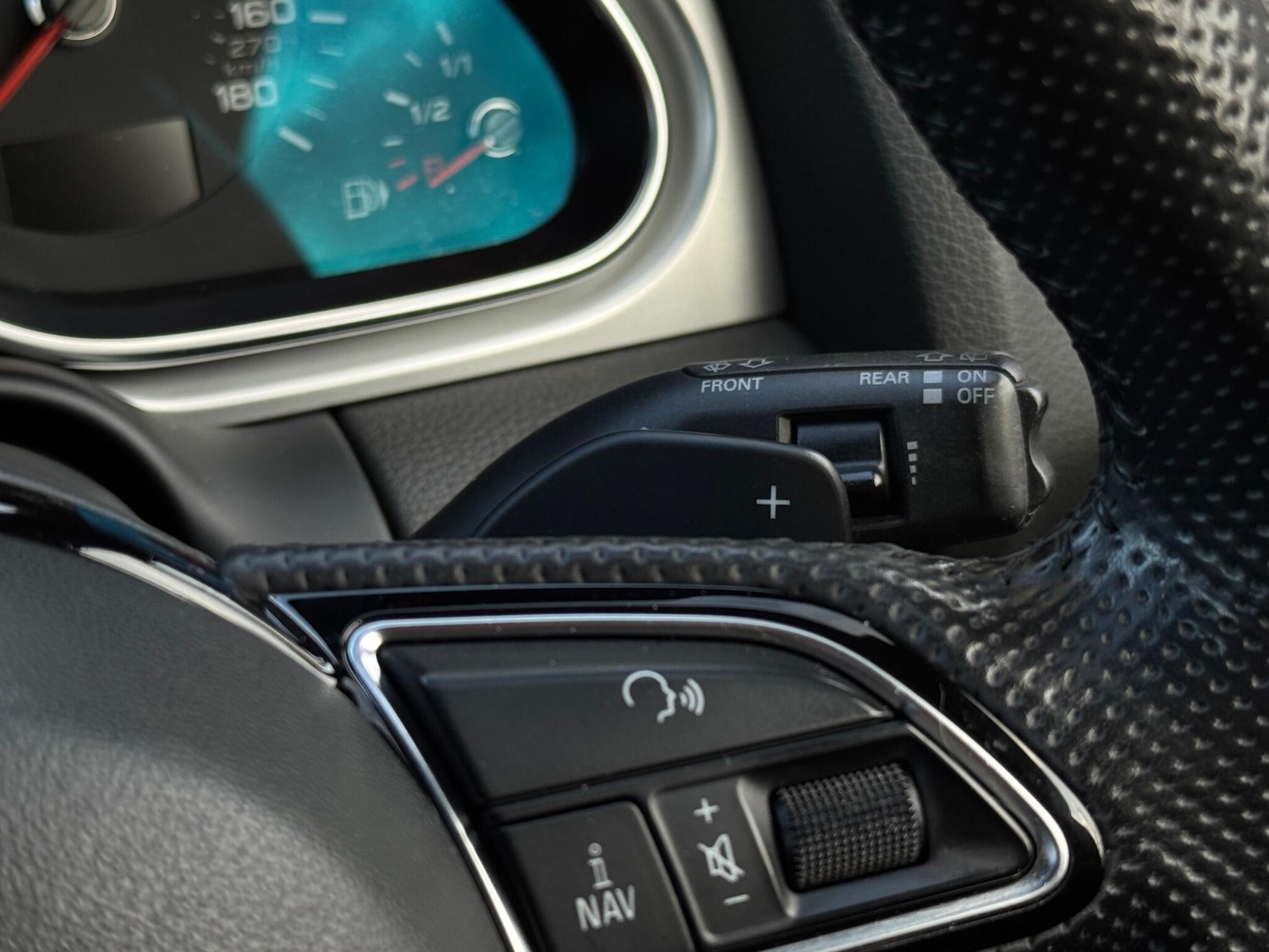 Used Audi Q7 2013 for sale - 76996538: Photo 39