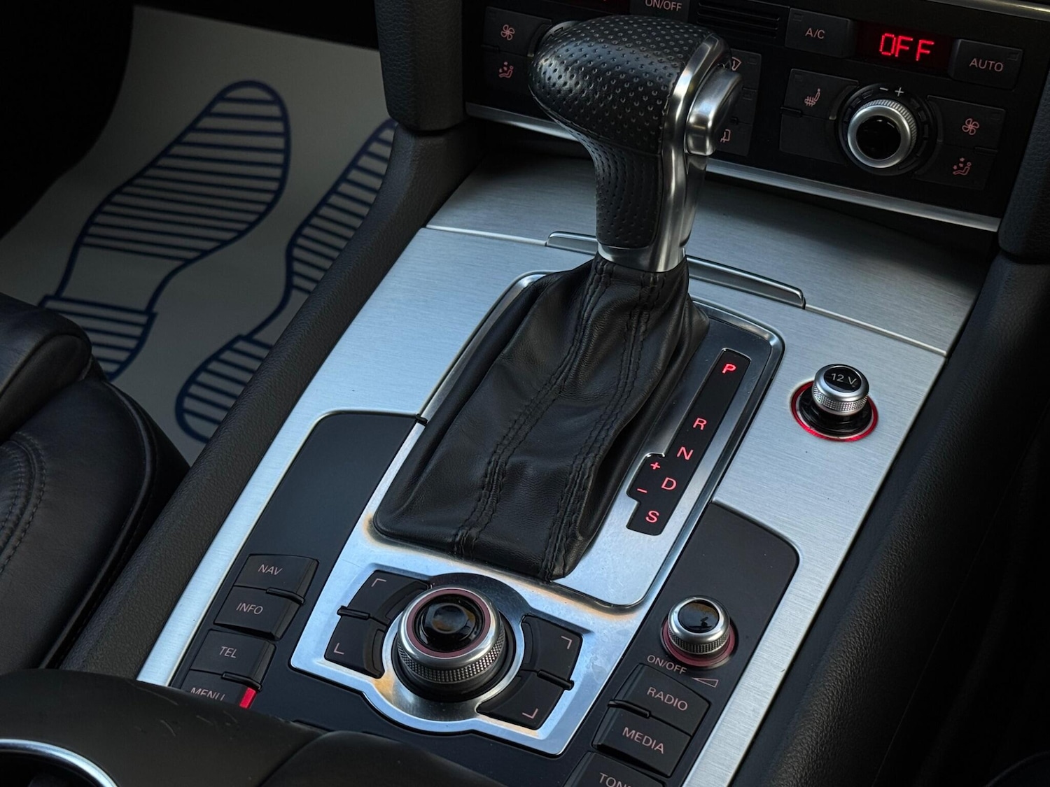 Used Audi Q7 2013 for sale - 76996538: Photo 63