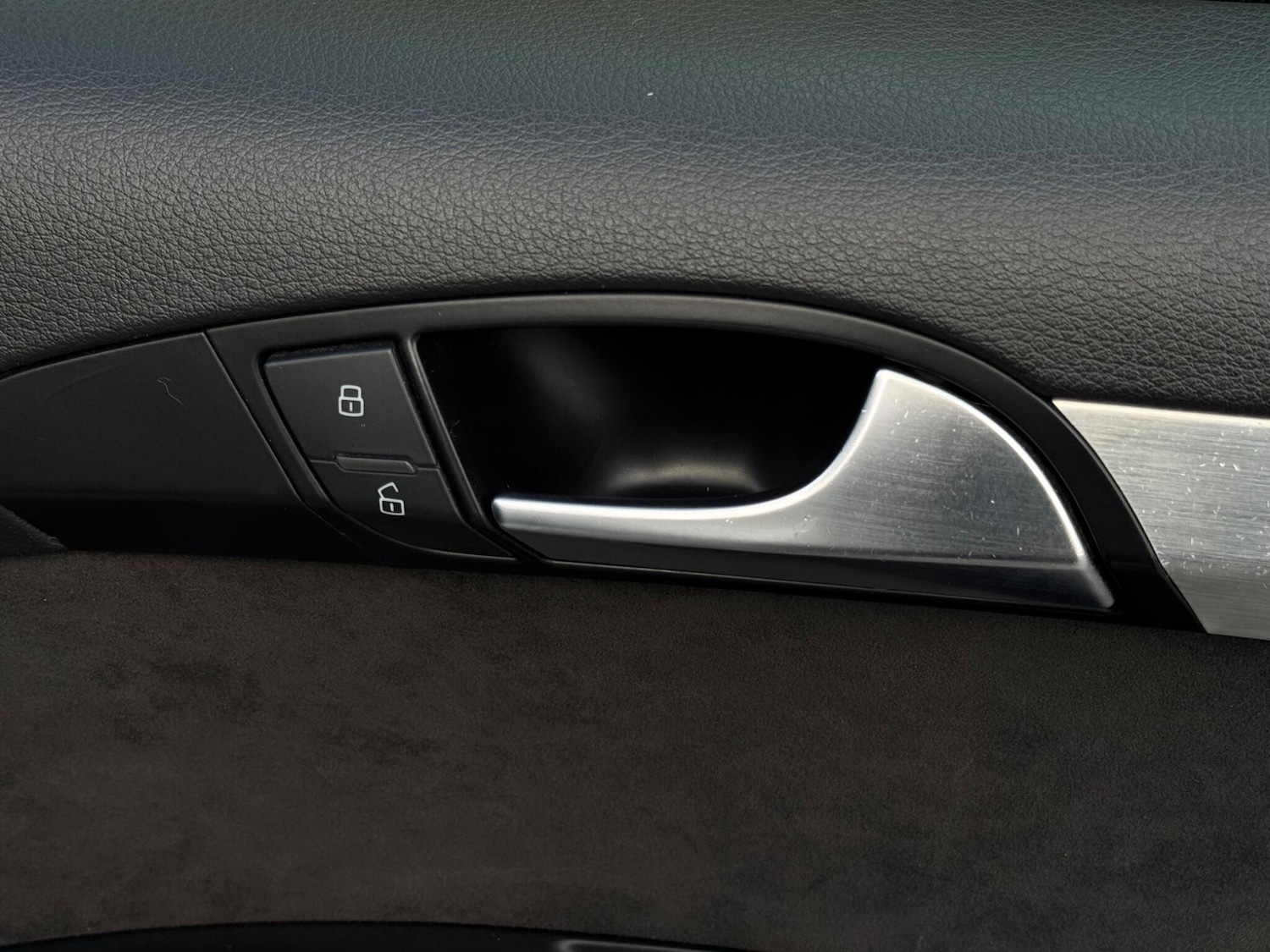 Used Audi Q7 2013 for sale - 76996538: Photo 74