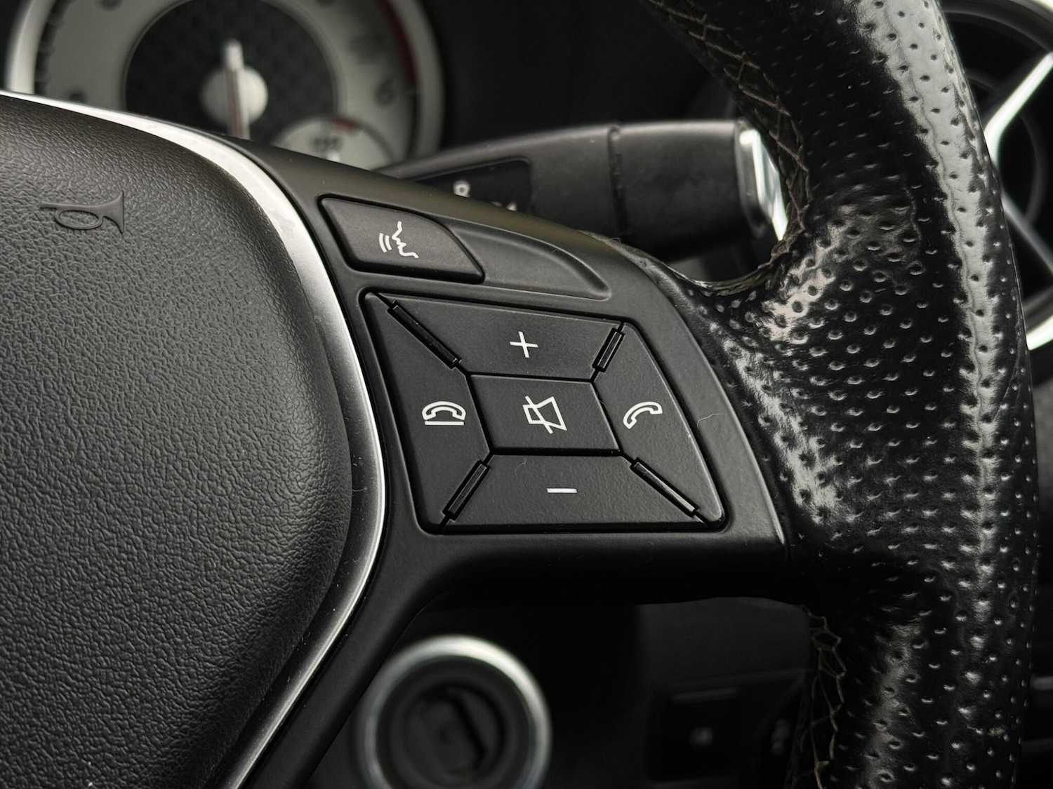 Used Mercedes-Benz A-Class for sale - 76537912: Photo 34