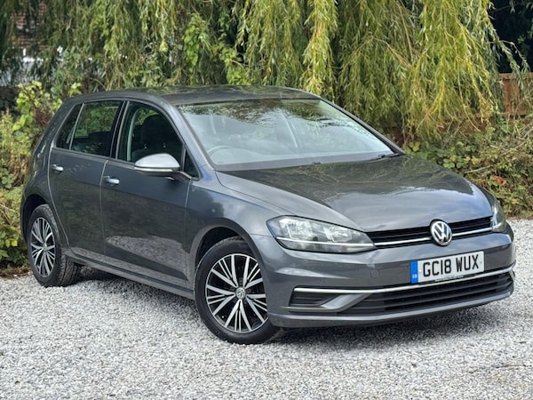 Used Volkswagen Golf 2018 for sale - 75669680: Photo 1
