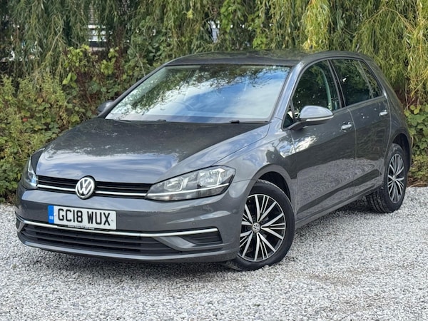 Used Volkswagen Golf 2018 for sale - 75669680: Photo 2