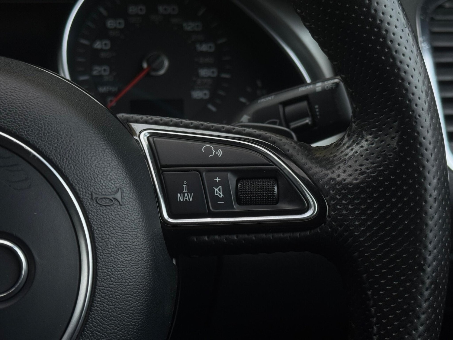 Used Audi Q7 2012 for sale - 76991707: Photo 31