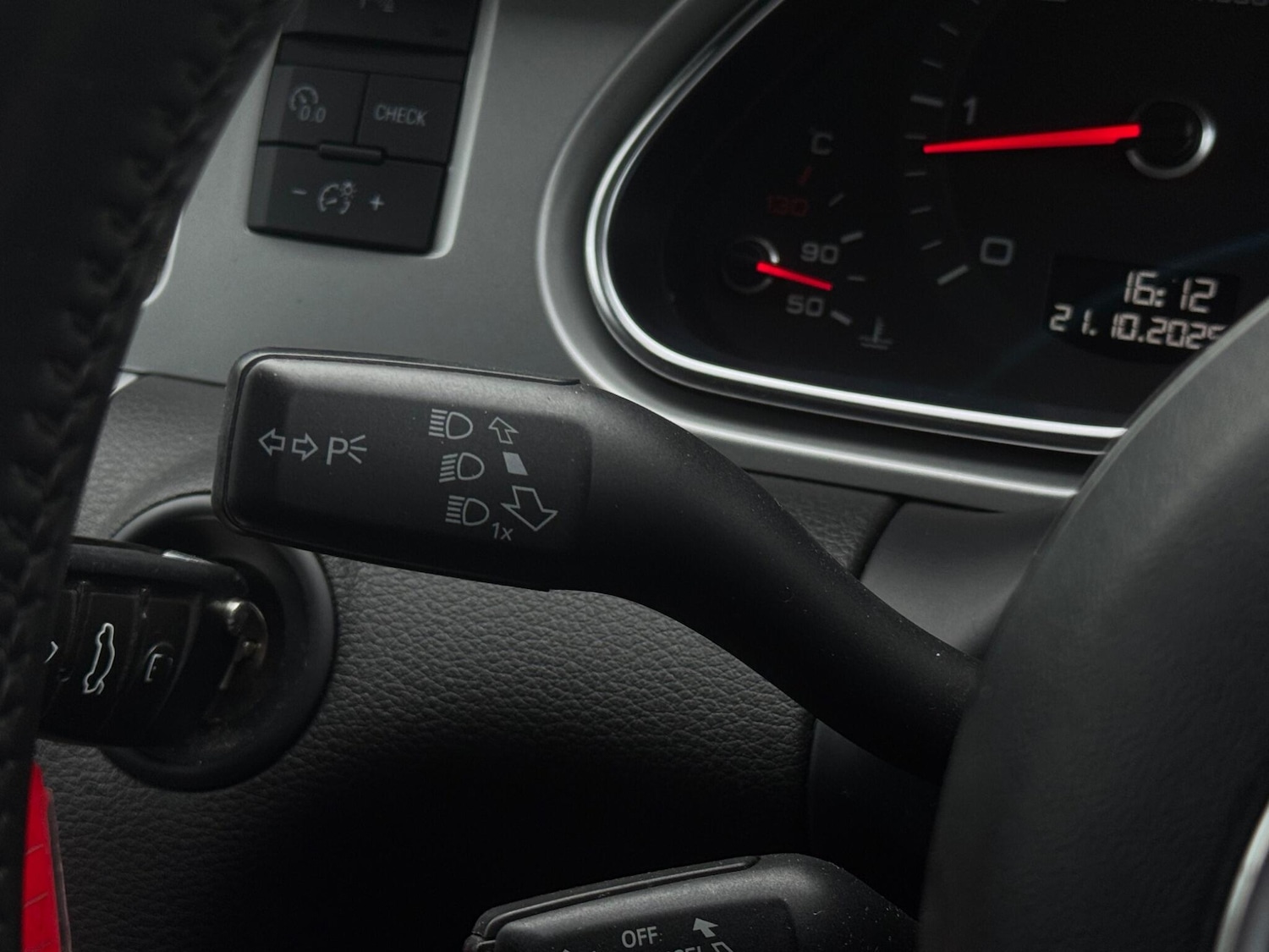 Used Audi Q7 2012 for sale - 76991707: Photo 35