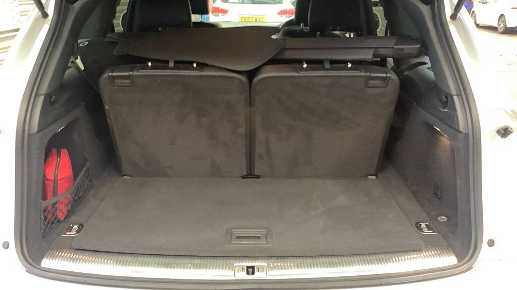 Used Audi Q7 2013 for sale - 76349485: Photo 11