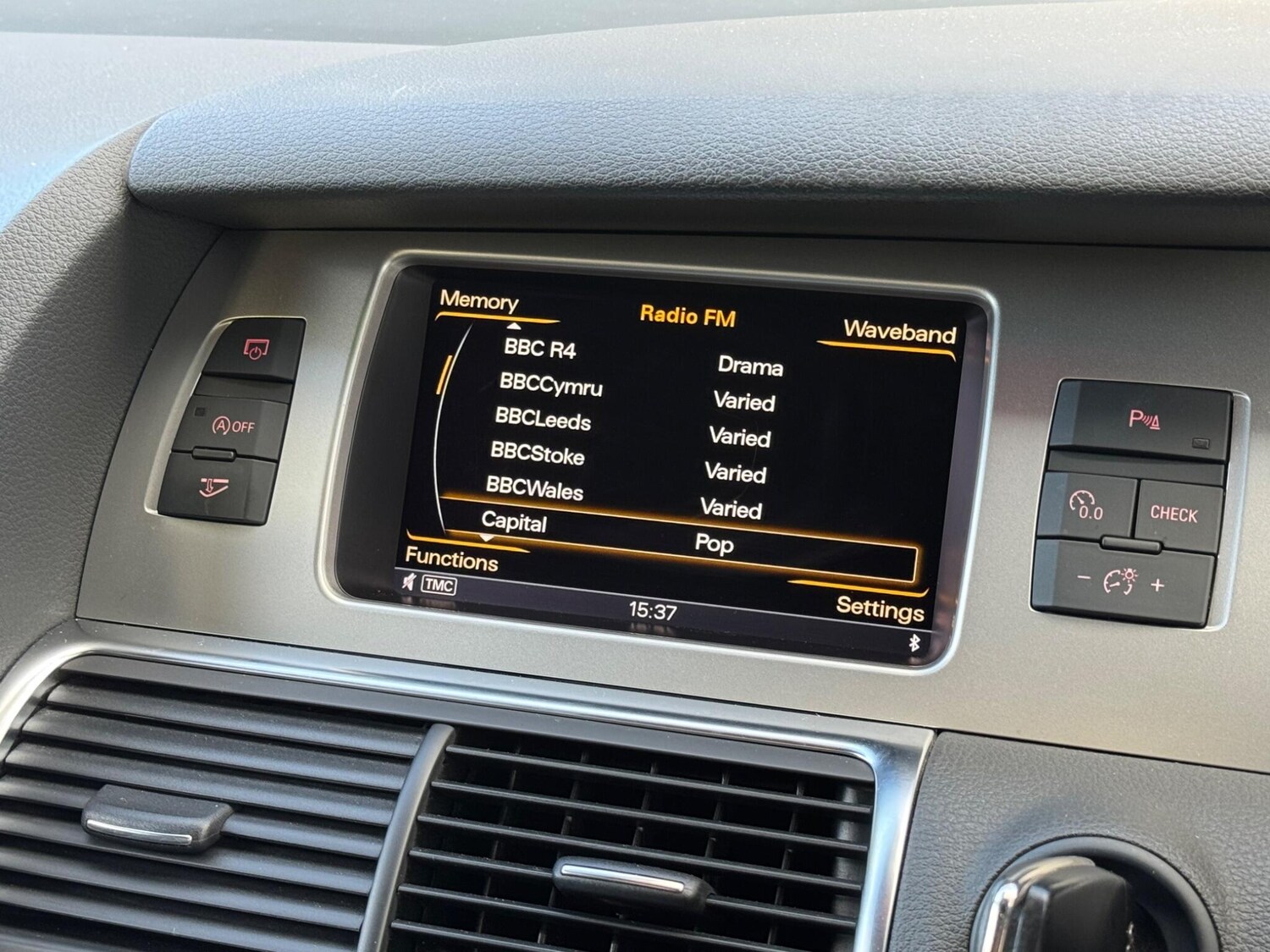 Used Audi Q7 2013 for sale - 76349485: Photo 50