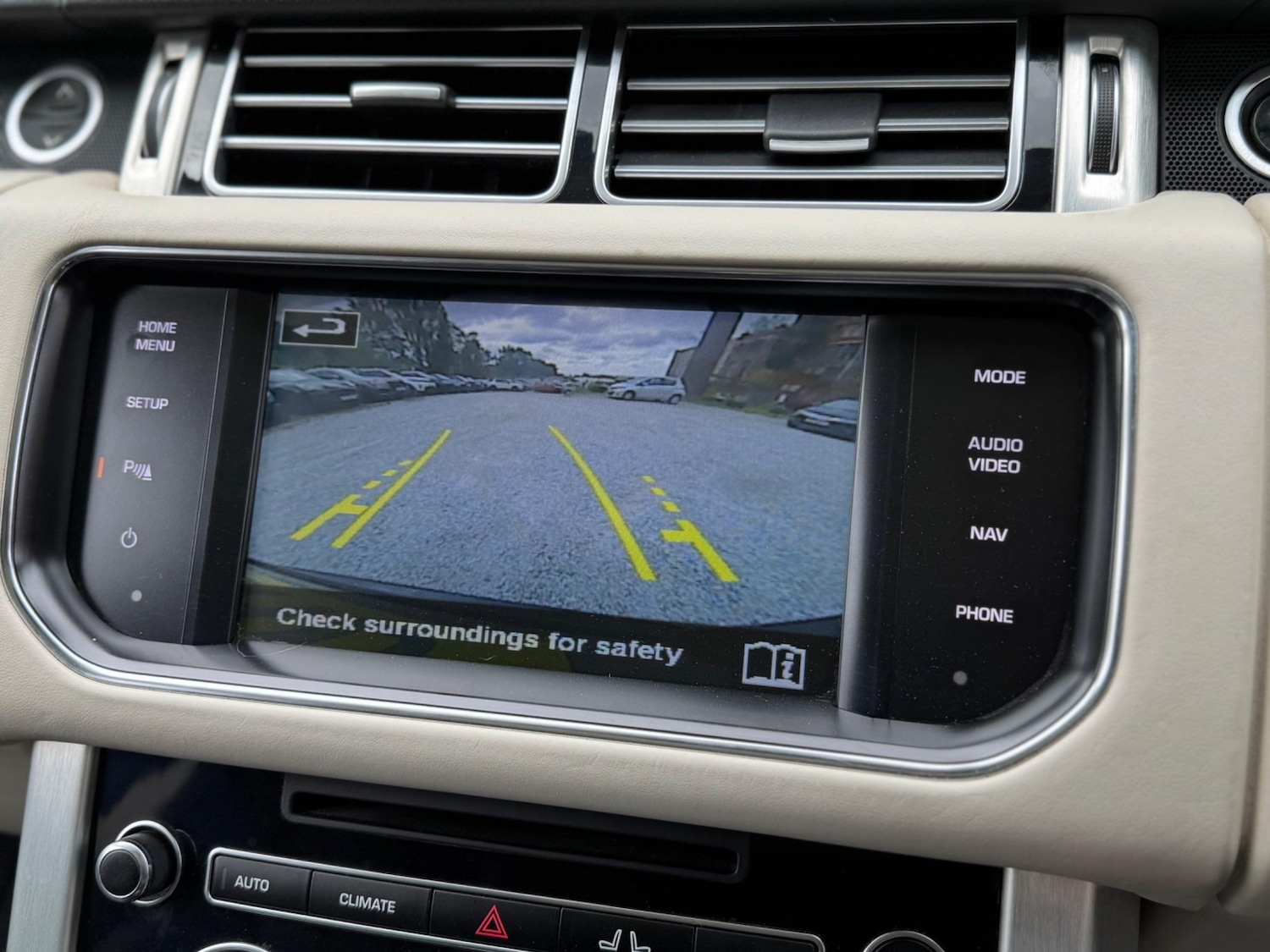 Used Land Rover Range Rover 2015 for sale - 76992909: Photo 50