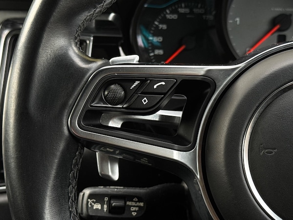 Used Porsche Macan for sale - 76122311: Photo 33